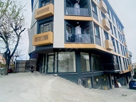 BULVAR ÜZERİ ANA CADDEDE KÖŞEBAŞI SIFIR İŞYERİ