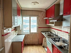 Hürriyet MhEski Cuma Pazarı Mevki 2+1 100m² Satılık Arakat Daire