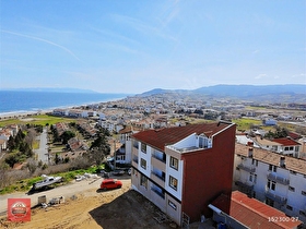Kumbağ Gündalda Deniz Manzaralı Sıfır 1+1 Köşe Daire