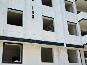 YALAVO ARMUTLU BAYIR MAHALLESİ 2+1 100m2 SIFIR DAİRE GİRİŞ KATI
