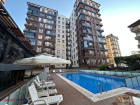 Çekmeköy Cumhuriyet Mah. Site İçinde Satılık 3+1 Daire