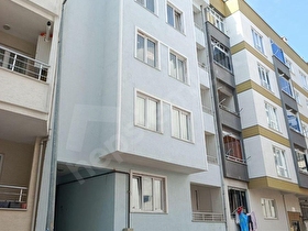 MUDANYA BURGAZ MAH.DE SATILIK DAİRE 2+1 MERKEZDE 1.KAT