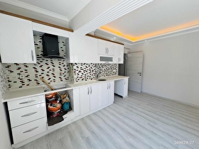 ASİL EMLAKtan MURADİYE MAHsinde 3+1 OTOPARKLI DAİRE