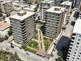 Akbayır 4+1 225 m² Ultra Lüks Site İçinde 3 Banyolu Daire