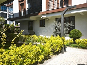 CUMHURİYET MAHALLESİNDE, HAVUZ MANZARALI, 2+1 FIRSAT DAİRE