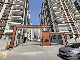 ULAŞ EMLAKTAN ŞEHRİ SADE SİTESİNDE 2+1 UYGUN DAİRE