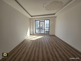 BANDIRMA YENİ MAHALLEDE ARA KAT SATILIK 2+1 LÜX DAİRE