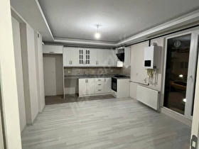 Sahibinden Tramvaya Yakın Kiralık 1+1