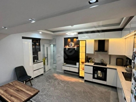 PRESTİJDEN GAZİ OKULU KARŞISI SIFIR AYARINDA SATILIK 2+1 FIRSAT DAİRE