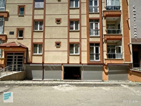 CEDİT MAH.de MÜSTAKİL GARAJI 2+1 SATILIK DAİRE