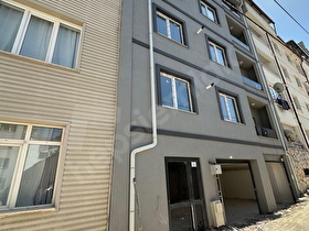GÖNDER İNŞAAT EMLAK ÇARŞI MERKEZ KOCAKDEDE MAH SIFIR LÜKS 1+1 55 M2 SATILIK APART