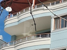 Sahibinden 4+1 eşyalı Arsuz merkezde denize 350 metre asansörlü dubleks daire
