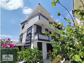 Didim Efelerde 3+1 Ebeveyn Banyolu Bahçeli Satılık Villa