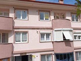 Likite Emlaktan Subaşında Manzaralı üst kat 3+1