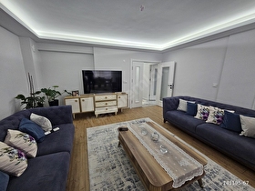 19 Mayıs Bulvarına Cephe ara kat 3+1 daire