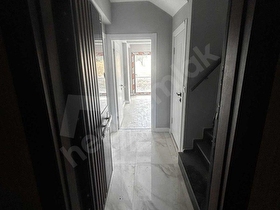 HAVUZLU YENİ SİTE, DENİZ KIYISINDA DUBLEKS DAİRE!