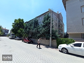 NURKA dan AKINCILAR CADDESİNDE SATILIK 4+1 ARA KAT GENİŞ DAİRE.