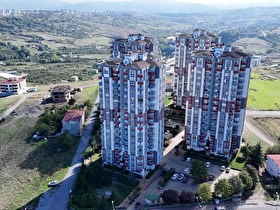 REMAX PARK BARLAS GÜRLERDEN 4 MEVSİMDE DENİZ MANZARALI 4+1