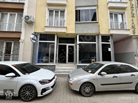 VD 282  DEN ALTINOVA ANA CADDE ARKASI KİRALIK DÜKKAN