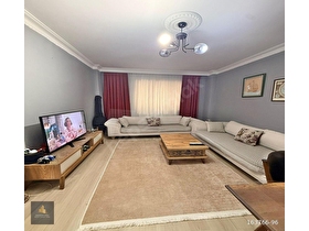 SAADETDERE MAH. METROBÜSE YAKIN BAHÇELİ SATILIK 2+1 DAİRE