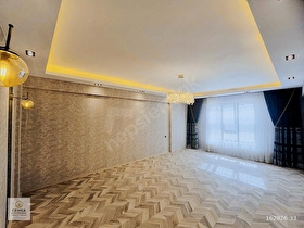 GÖKTÜRKTE STADYUM CADDESİNDE CADDE CEPHELİ SIFIR 3+1 FIRSAT!!!