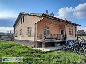 DURUNDAY DA ÇALIKLI CAM CİVARI OZANDAN SATILIK MÜSTAKİL EV