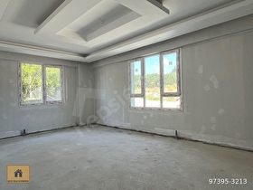 ÇEKMECE AYTEMİZ PETROL CİVARI SATILIK YÜKSEK GİRİŞ KATI 3+1 130M2 KULLANIŞLI SIFIR FERAH DAİRE