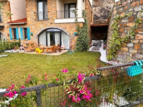 Sahibinden Gökçeada Pera Loft Sitesinde 3+1 Dubleks Bahçeli Daire
