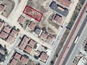 BAHÇELİEVLER MAHALLESİNDE MÜKEMMEL KONUMDA SATILIK ARSA