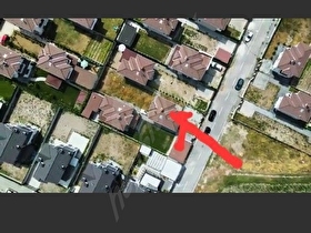 SAHİBİNDEN ALTINOLUK ATLAS KOLEJİ ARKASI 3 KATLI SIFIR VİLLA