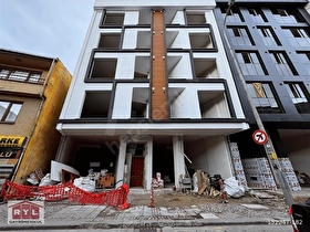 ÜMRANİYE YOĞUN YAYA TRAFİĞİ SÜTÇÜ İMAM ÜZERİNDE KİRALIK DÜKKAN