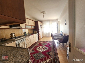 SATILIK 4+1 DAİRE Niğde merkez hastane karşısında merkezi doğalgazlı ana caddeye cepheli site içeris