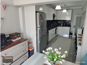 AKARSU EMLAKTAN 🏡 SÜMER SİTESİNDE LÜKS YAPILI 145 m² 3+1 MERKEZİ GÜNEY-BATI CEPHELİ FIRSAT DAİRESİ