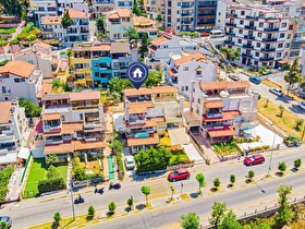 Kuşadası Candan Tarhan Blvde Satılık 5+2 Villa (Konut+Ticari)