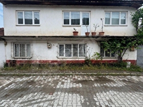 YALINTAŞTA MÜSTAKİL 2 KATLI EV