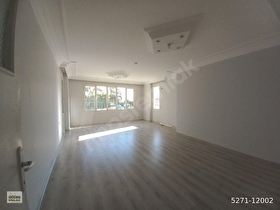 Barış Manço bulv üzeri 4+1 K.Mutfaklı Parkeli Temiz Daire