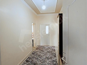 KÖŞE PARSEL ÜZERİNDE SATILIK MÜSTAKİL BAKIMLI EV