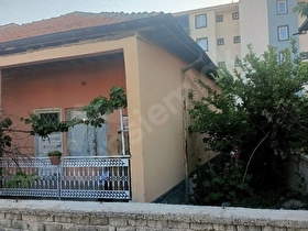 Mimar Sinan mahallesi 3+1 342 M2 arsa içerisinde satılık müstakil ev