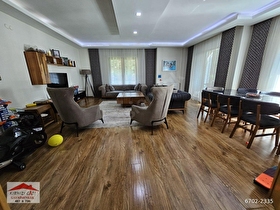 ÇAMLIK PARK SİTESİNDE 6+2 BAHÇELİ TRİPLEKS HARİKA VİLLA