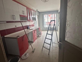 ESKİ GARAJ-KARATAY BELEDİYESİ KARŞISI SATILIK 3+1 ARAKAT GENİŞ DAİRE