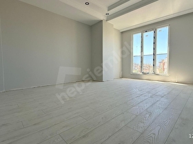DENİZ MANZARALI ASANSÖRLÜ SERVİS GÜZERGAHINDA 2+1 ARA KAT DAİRE