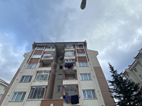 KORKMAZ EMLAKTAN ÇOK UYGUN FİYATTA SATILIK ARAKATTA 2+1 DAİRE