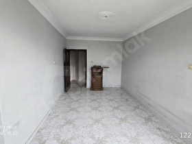 MERSİN OSMANİYE MAHALLESİNDE FIRSAT 3+1 ARA KAT SATILIK DAİRE