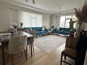 BOLU EMLAK GAYRİMENKULDAN SAĞLIK MAHALLESİNDE SATILIK 3+1 DAİRE
