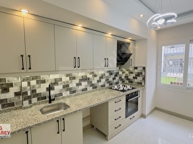 BEYAZEVLERDE YALÇINPARK CİVARI ALTERNATİFİ OLMAYAN SATILIK DAİRE