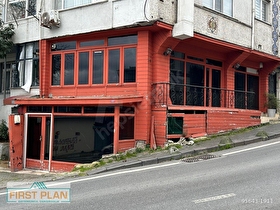 First Planden Reşitpaşada Köşe Konumda Devirsiz Kiralık Dükkan
