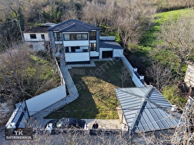 TK Gayrimenkul Sarıkaya köyünde 665 m² Sıfır Havuzlu Villa