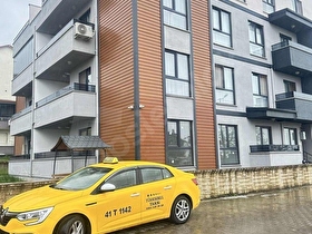 BAŞİSKELE FATİH DE SATILIK MUHTEŞEM ARAKAT DAİRE