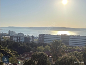 Çanakkale Merkez’de Boğaz Manzaralı 3+1 Satılık Daire