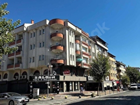 ALPHA EMLAKTAN MERKEZİ KONUMDA SATILIK ASANSÖRLÜ DUBLEKS DAİRE